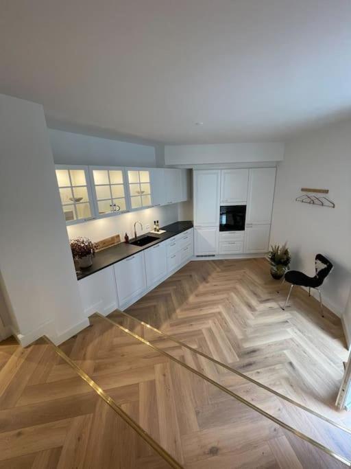 Apartamento Nyrenoveret Charmerende Lejlighed I Odense C! Exterior foto