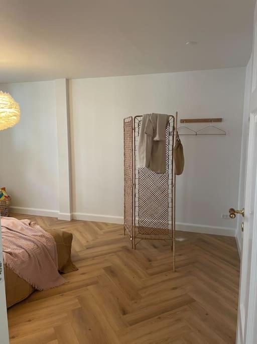 Apartamento Nyrenoveret Charmerende Lejlighed I Odense C! Exterior foto