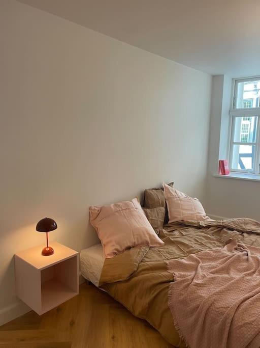 Apartamento Nyrenoveret Charmerende Lejlighed I Odense C! Exterior foto
