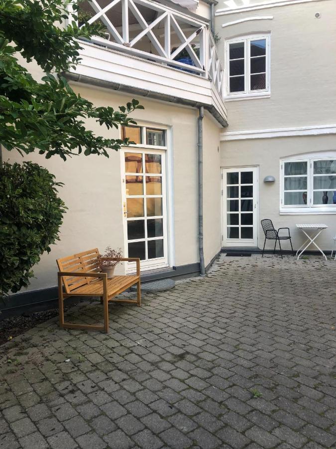 Apartamento Nyrenoveret Charmerende Lejlighed I Odense C! Exterior foto